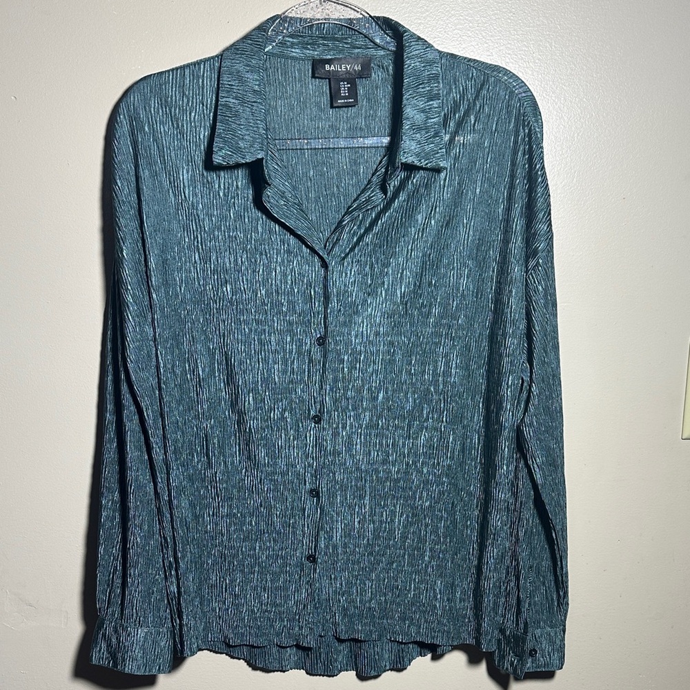 Bailey 44 Medium Teal Textured Pleated Long Sleeved Top‎